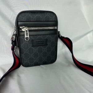 Gucci messenger Bag